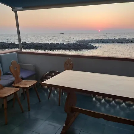 La Loggia Di Capri 펜션 마사루브렌세